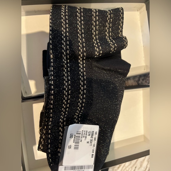 Gucci Black & Gold Festive socks (super long) BNWT - Picture 2 of 3